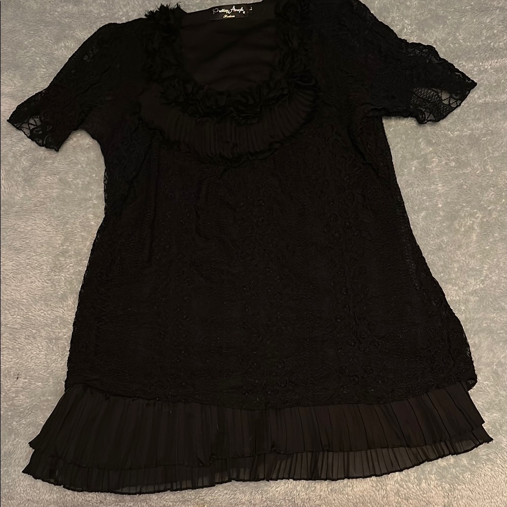 Pretty Angel Black Lace & Ruffle Short Sleeve Top